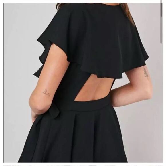 Do+Be Ruffle Romper - Picture 1 of 3